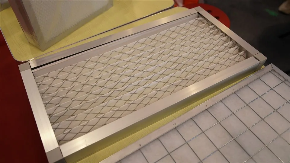 কাস্টমাইজড প্যানেল প্লেটেড প্রি 20*20*1 24*24*1 অ্যালুমিনিয়াম ফ্রেম এয়ার ওয়াশযোগ্য মেটাল ফিল্টার