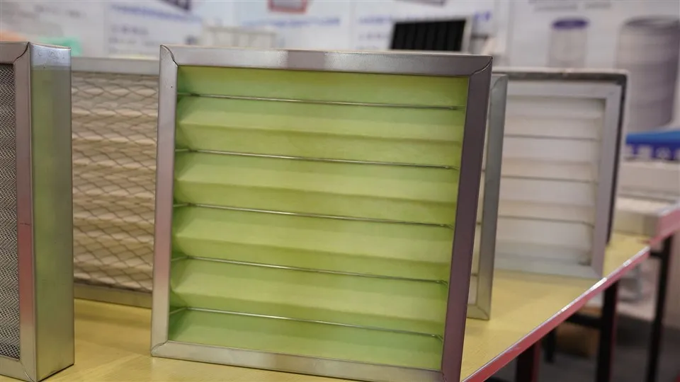 ভাঁজযোগ্য প্লেটেড এয়ার ফিল্টার কার্ডবোর্ড ফ্রেম এসি ফার্নেস এয়ার ফিল্টার